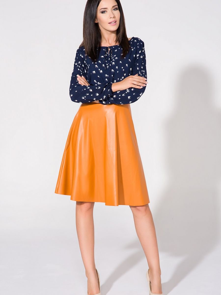 Blouse model 61683 Tessita