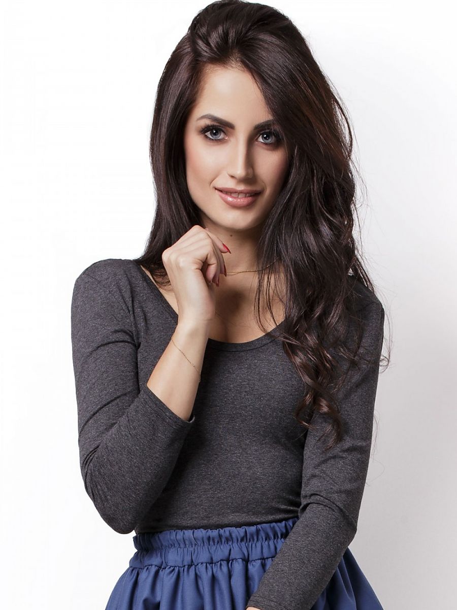 Blouse model 87042 IVON