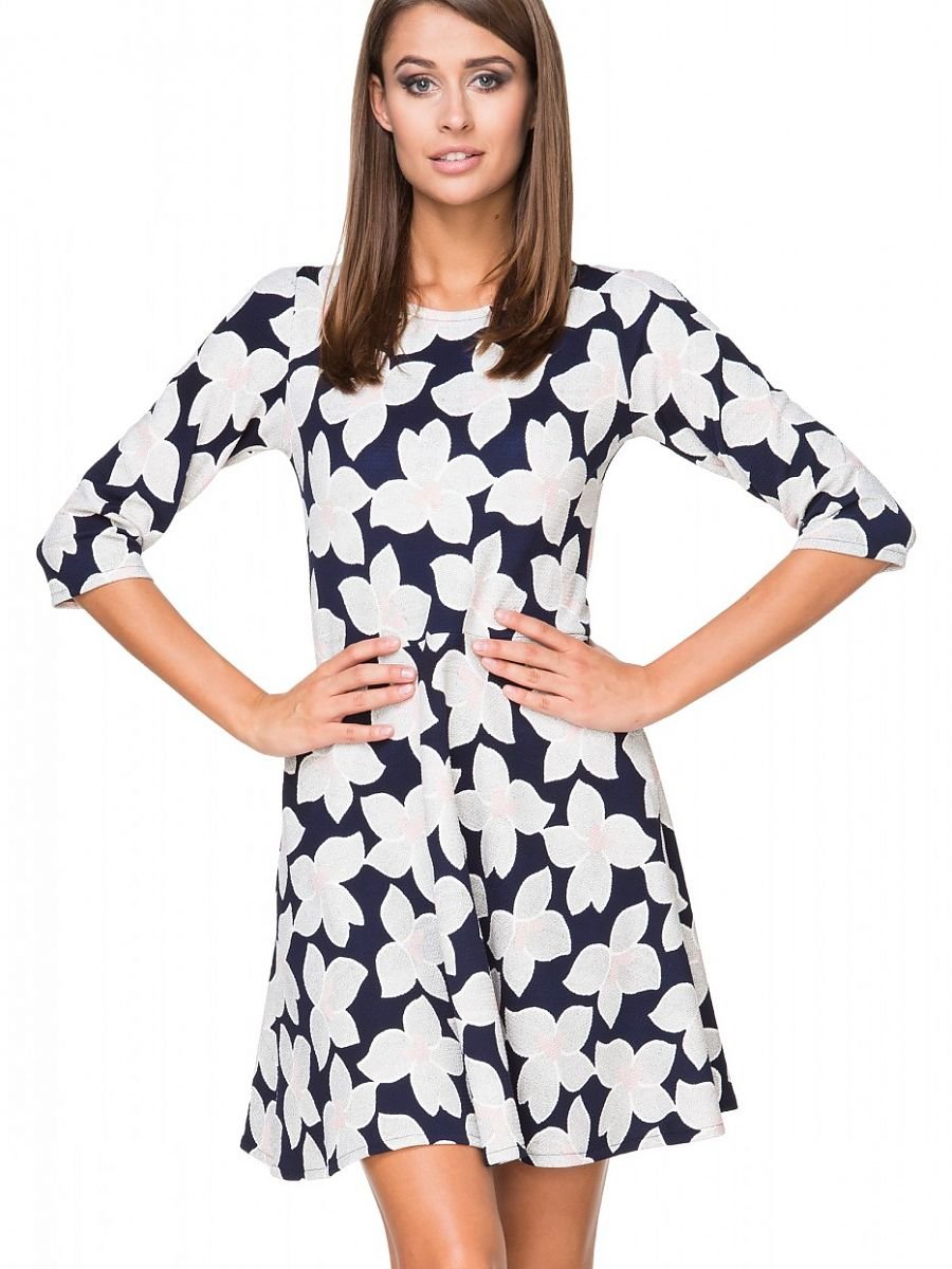 Daydress model 107318 Tessita