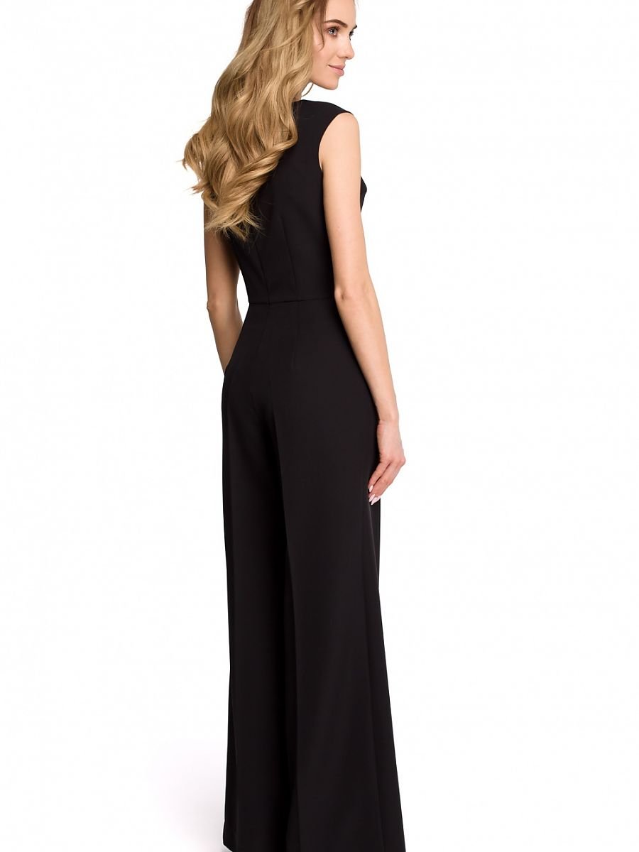 Suit model 116637 Stylove