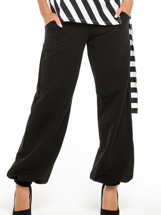 Women trousers model 121233 Tessita