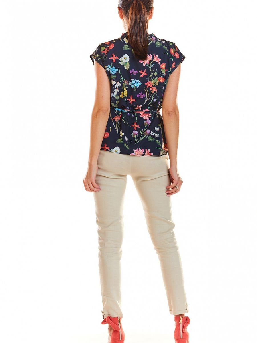 Blouse model 129236 Infinite You