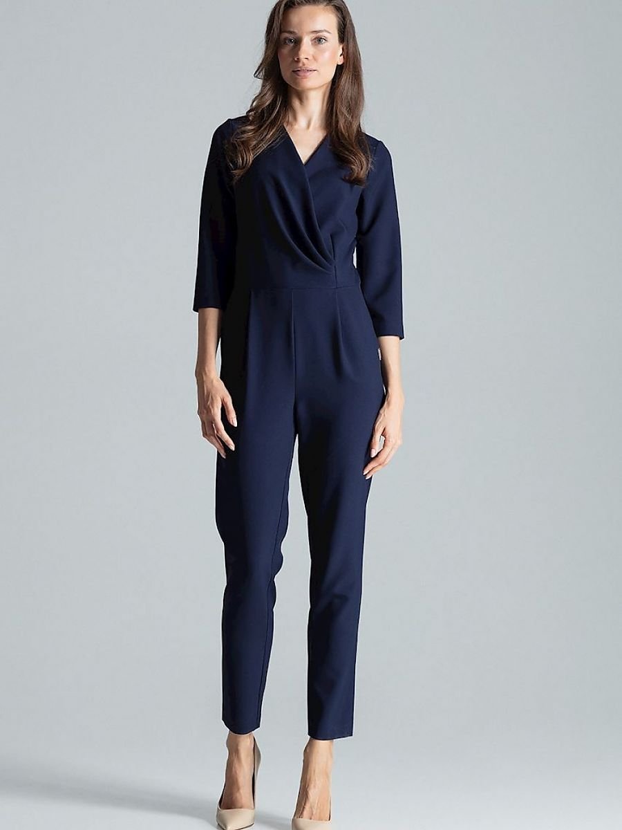 Suit model 135806 Figl