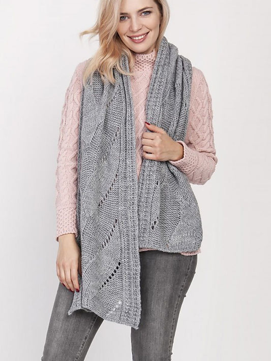 Shawl model 138881 MKM