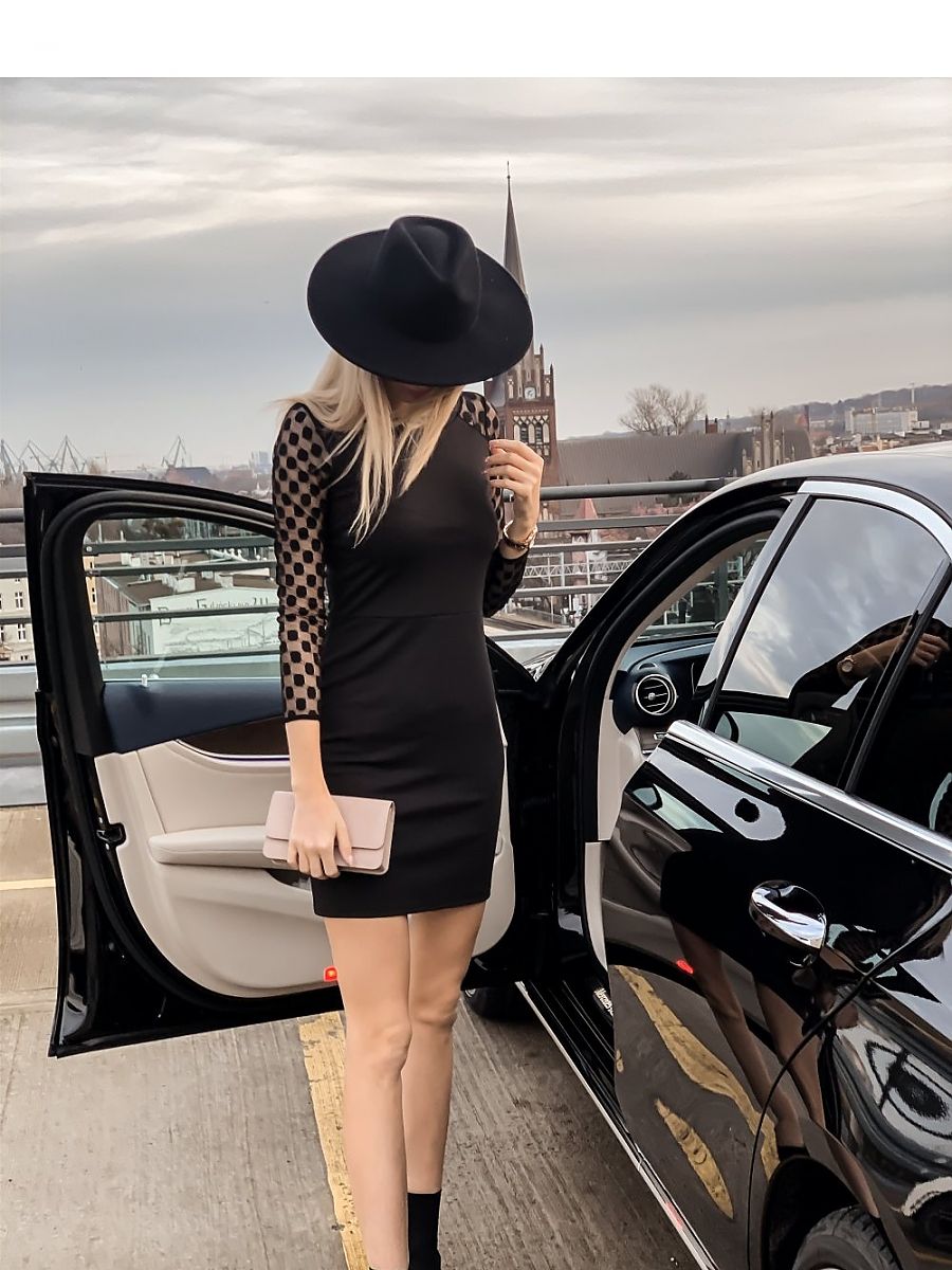 Evening dress model 142888 IVON