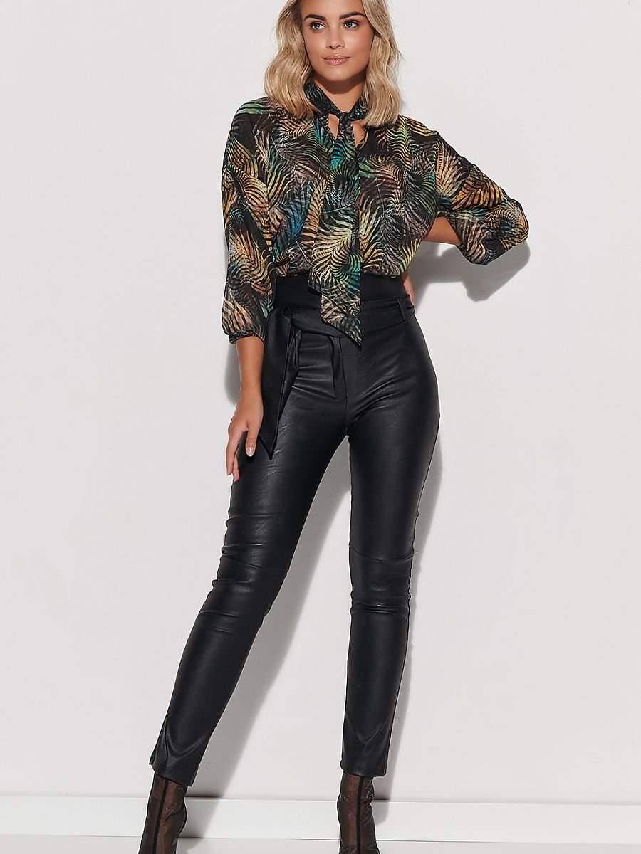 Blouse model 148786 Makadamia