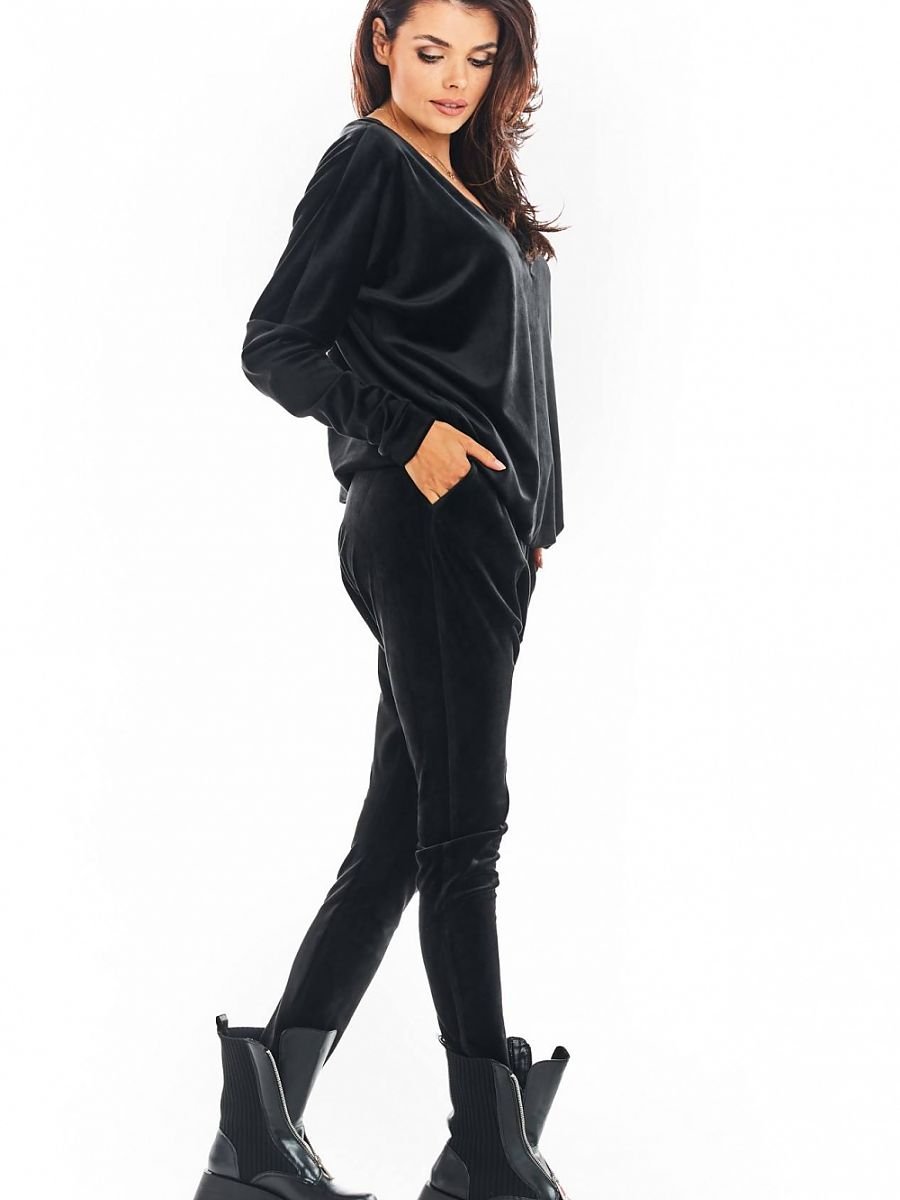 Tracksuit trousers model 149776 awama