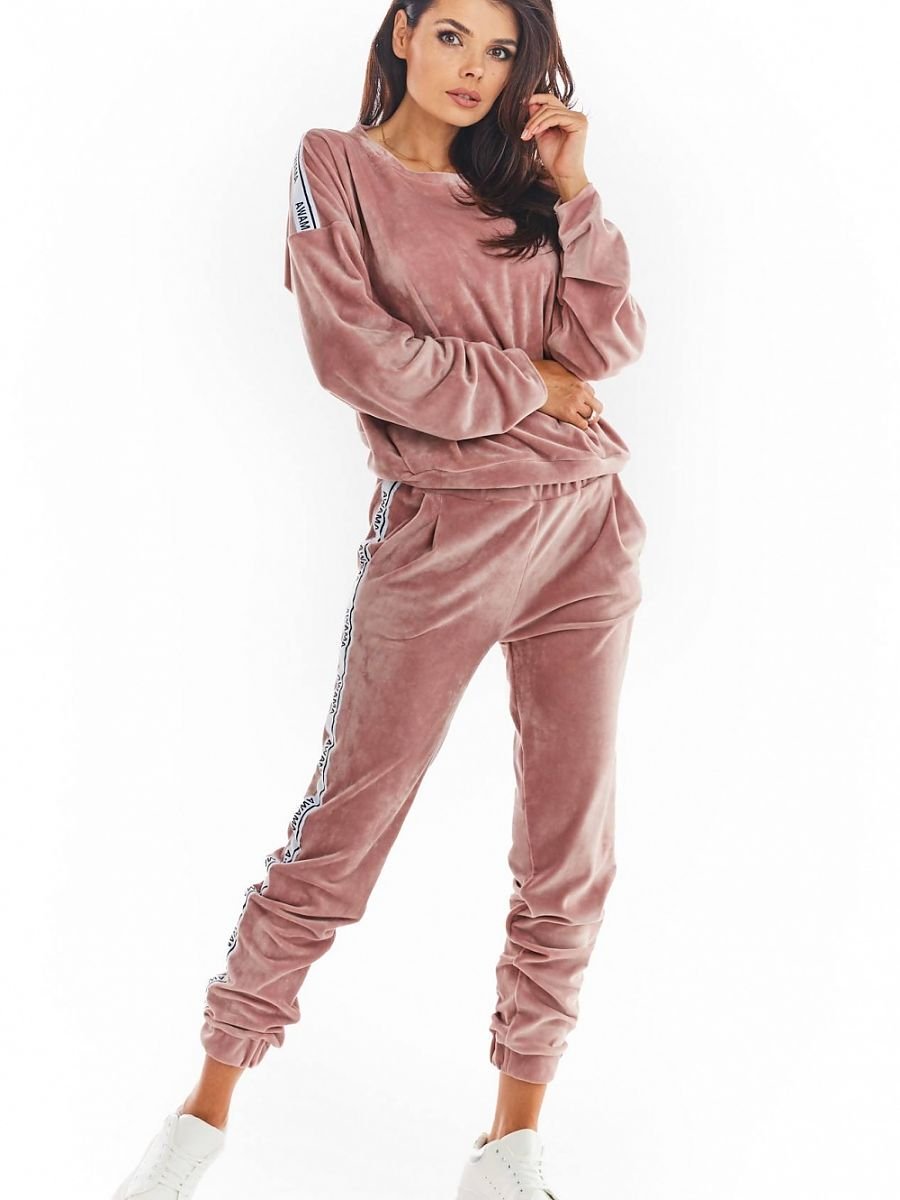 Tracksuit trousers model 149803 awama