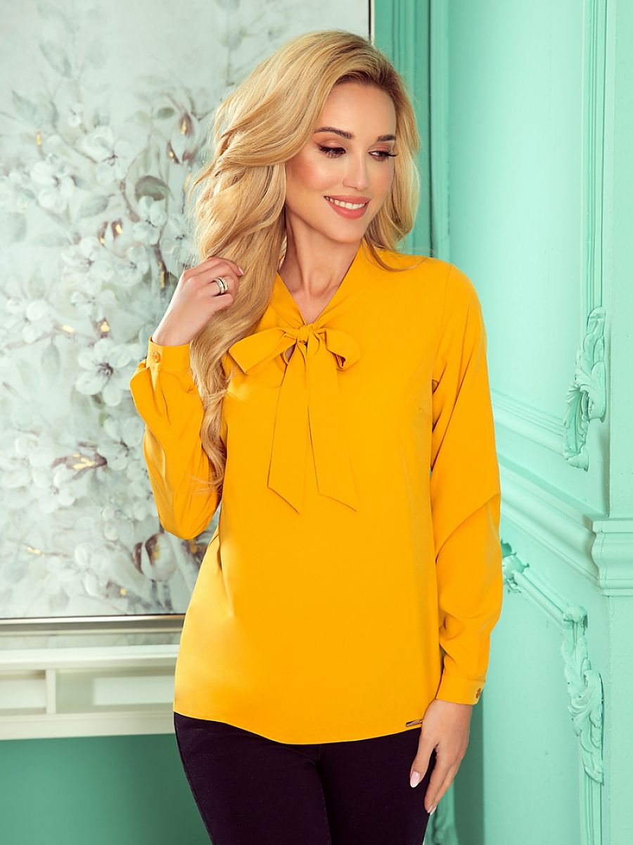 Blouse model 152835 Numoco