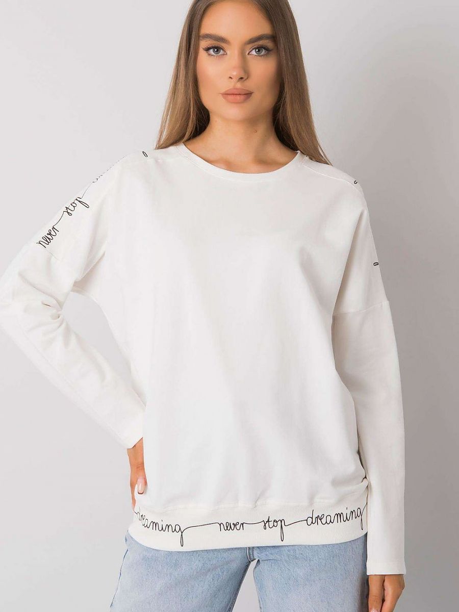 Blouse model 159893 Relevance