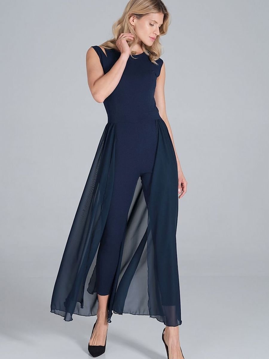 Suit model 160976 Figl