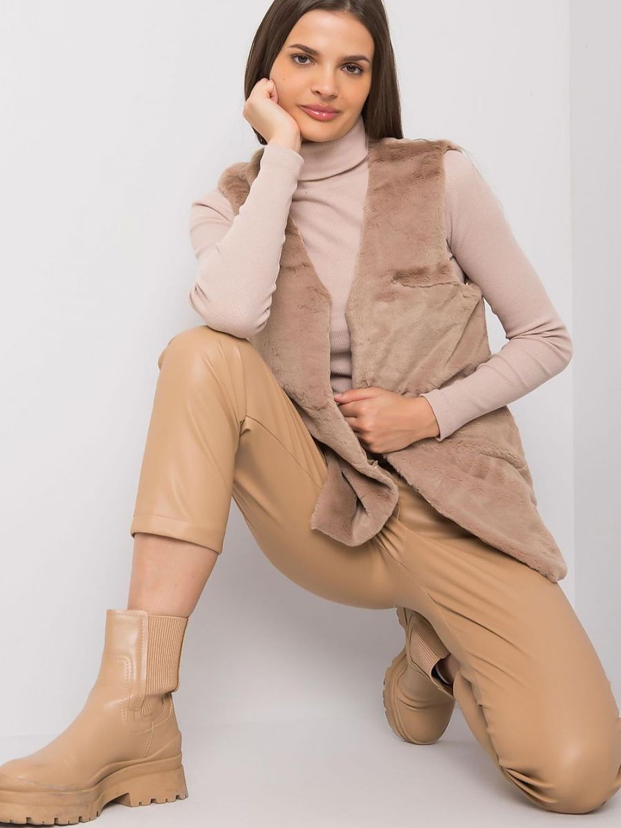 Gilet model 161043 Yups