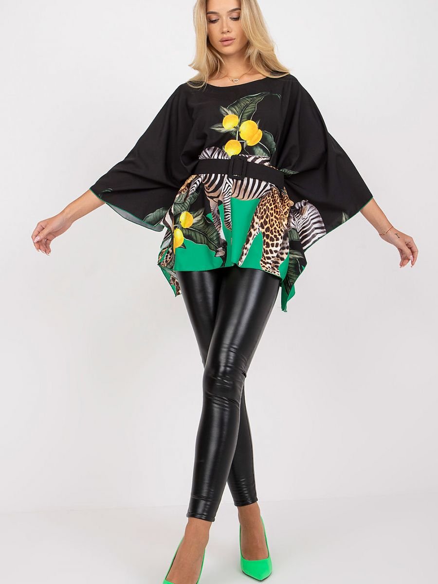 Blouse model 165419 Italy Moda