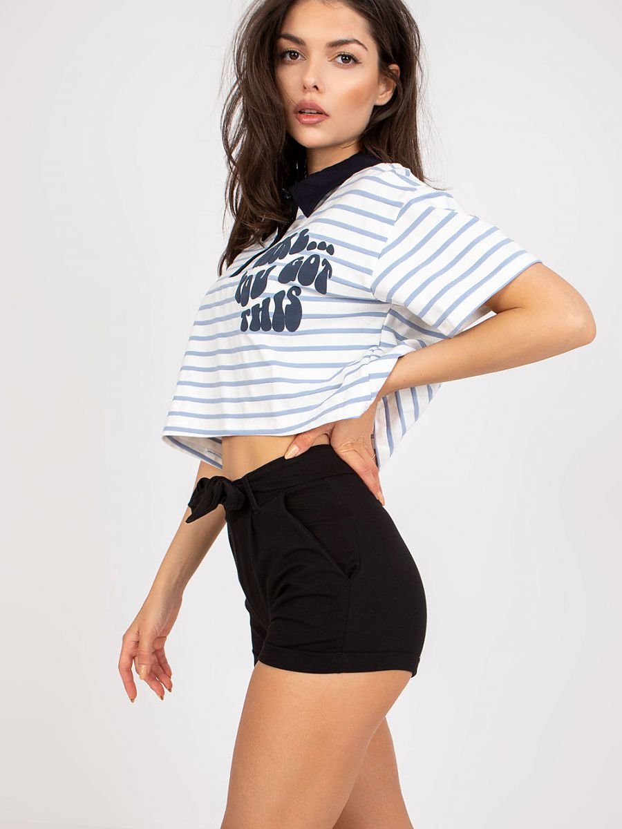 Blouse model 166647 Fancy