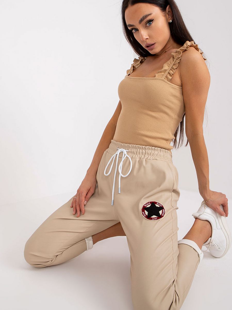 Women trousers model 166989 Italy Moda